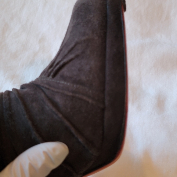👠Christian Louboutin Suede D'Orsay size 38 like new❣️ - Picture 14 of 17